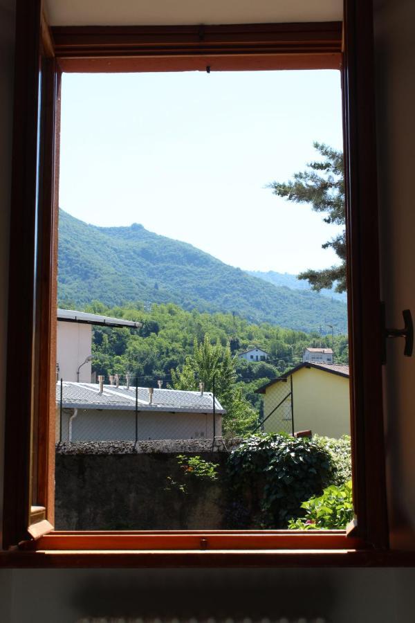 Appartement Il Giardino Dei Fiori à Mandello del Lario Extérieur photo